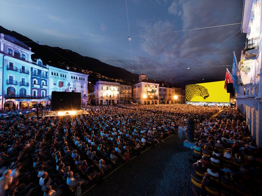 Hotel sul Lago Maggiore vicino a Locarno Hotel sul Lago Maggiore vicino a Locarno