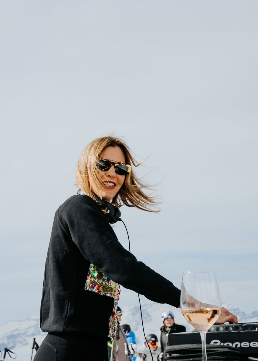 Motta Hütte: un ristorante in Ticino, a Lenzerheide Motta Hütte: un ristorante in Ticino, a Lenzerheide