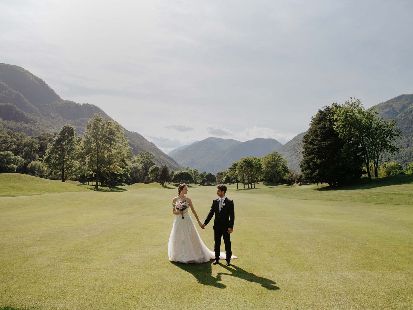 Cartoline dal Vista, il vostro hotel sul Lago Maggiore Cartoline dal Vista, il vostro hotel sul Lago Maggiore