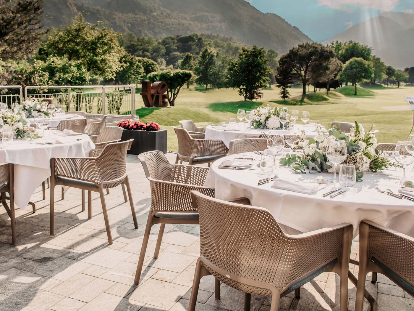 Cartoline dal Vista, il vostro hotel sul Lago Maggiore Cartoline dal Vista, il vostro hotel sul Lago Maggiore