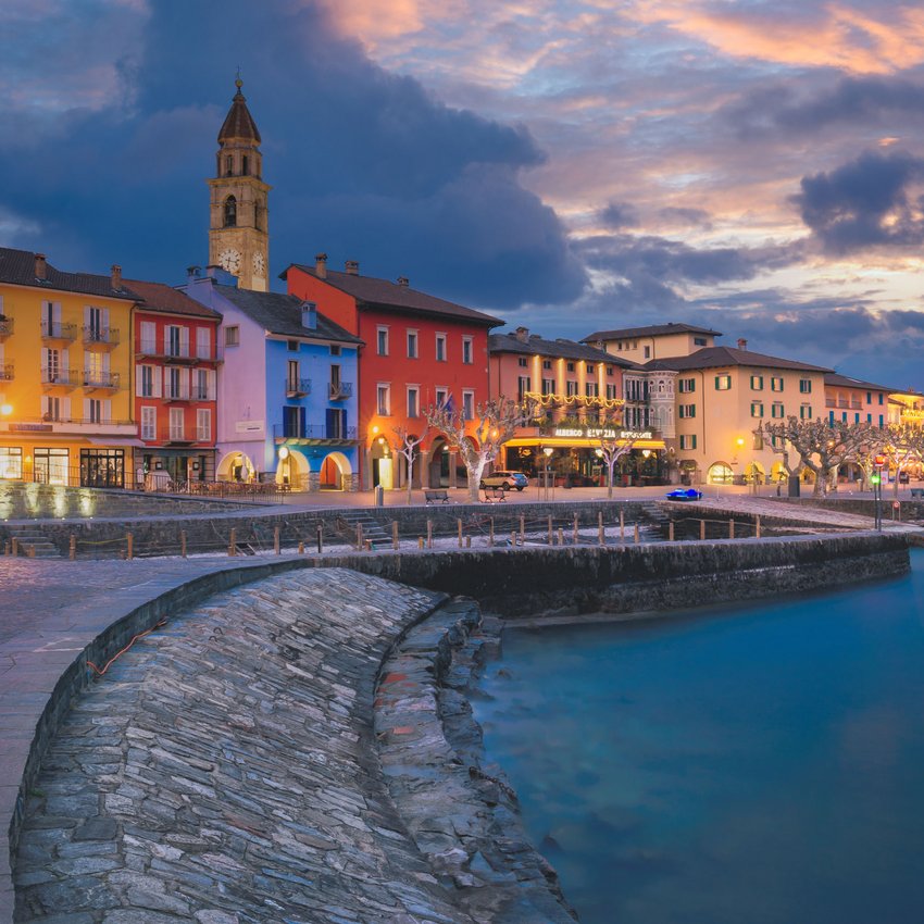 Il vostro hotel in riva al lago in Ticino. Il vostro hotel in riva al lago in Ticino.