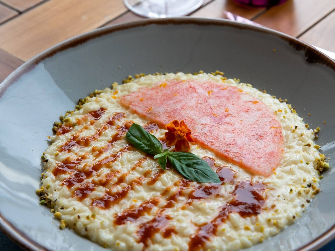 Cartoline dal Vista, il vostro hotel sul Lago Maggiore Cartoline dal Vista, il vostro hotel sul Lago Maggiore