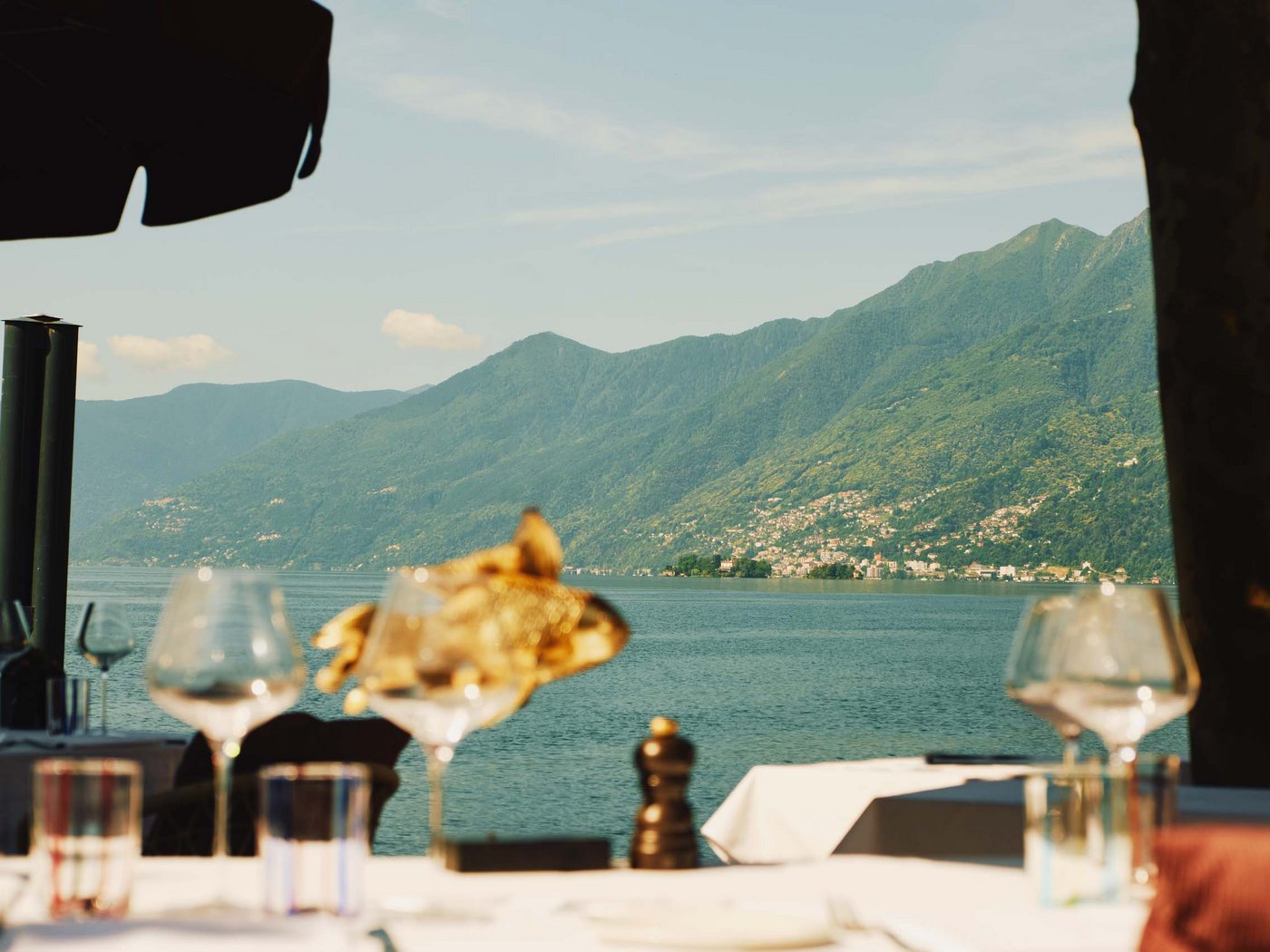 Cartoline dal Vista, il vostro hotel sul Lago Maggiore Cartoline dal Vista, il vostro hotel sul Lago Maggiore