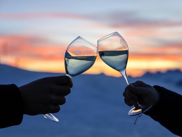 Fondue-Abende in der Motta Hütte Fondue-Abende in der Motta Hütte