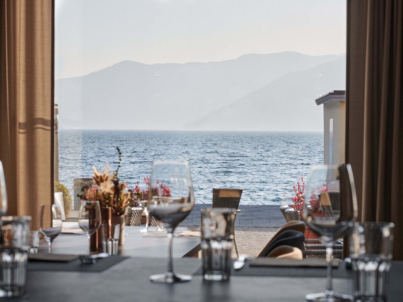 Vista impressions: from your hotel in Ascona (Switzerland) Vista impressions: from your hotel in Ascona (Switzerland)