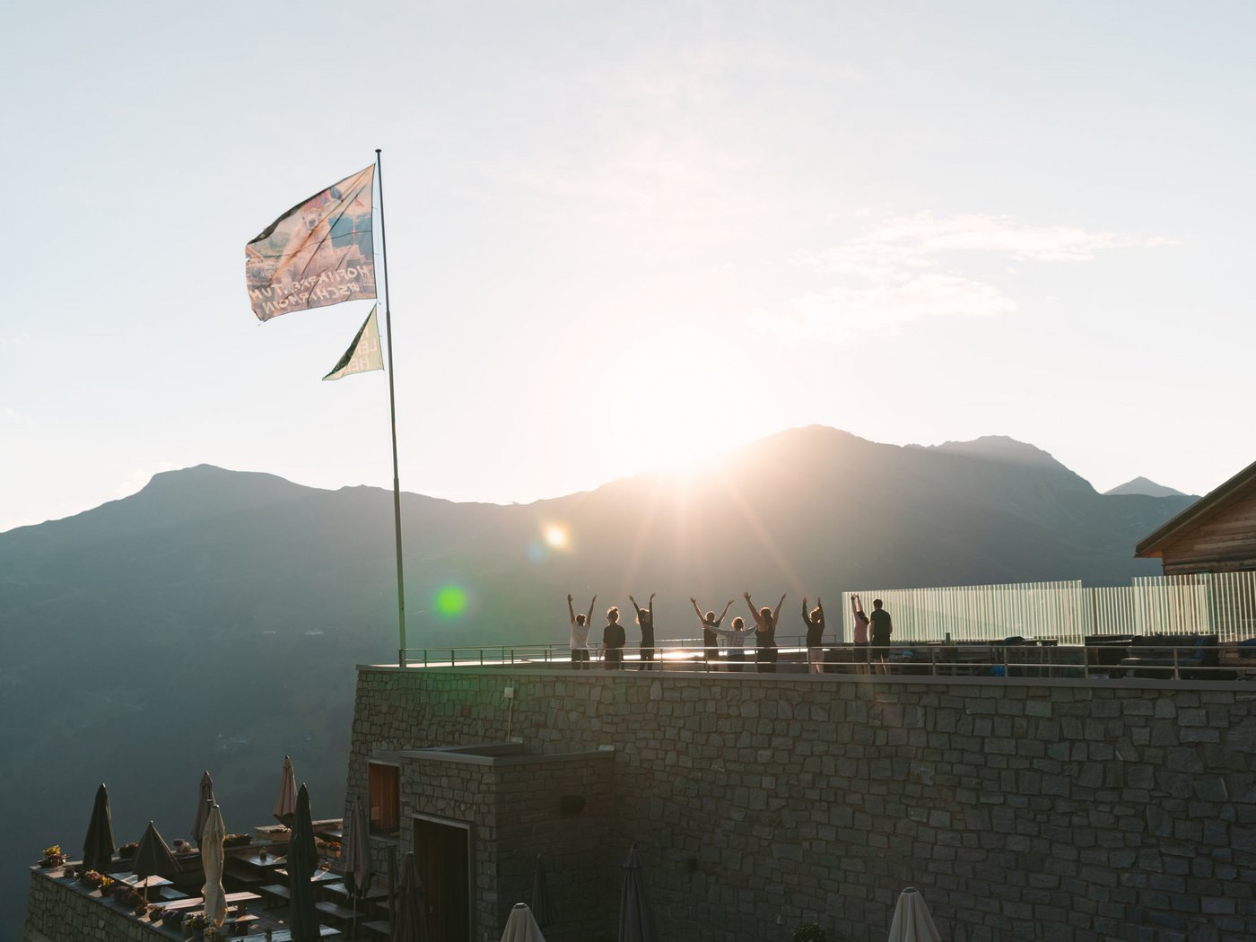 Cartoline dal Vista, il vostro hotel sul Lago Maggiore Cartoline dal Vista, il vostro hotel sul Lago Maggiore