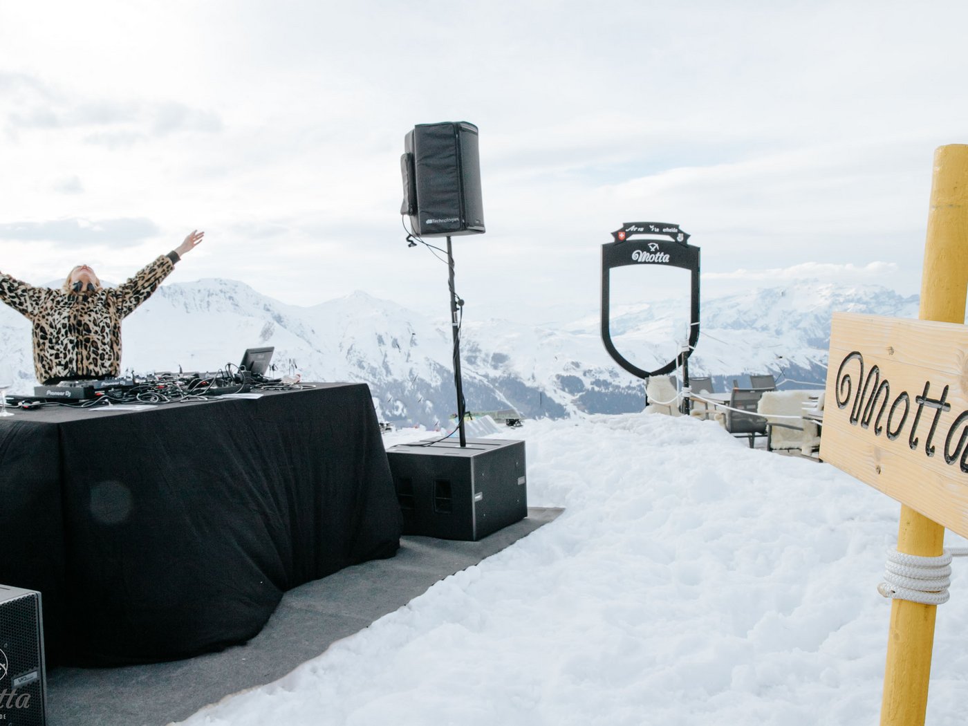 Cartoline dal Vista, il vostro hotel sul Lago Maggiore Cartoline dal Vista, il vostro hotel sul Lago Maggiore